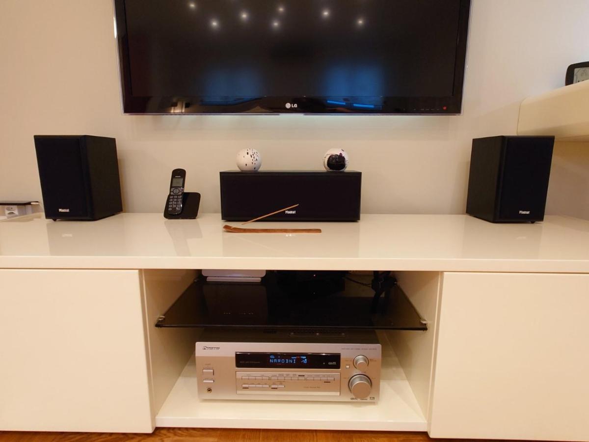 Apartman Mare Nostrum**** Apartment ริเยกา ภายนอก รูปภาพ