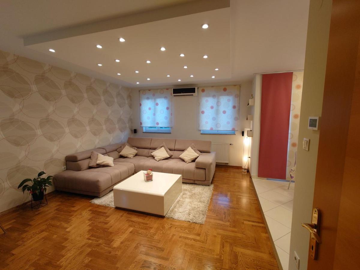 Apartman Mare Nostrum**** Apartment ริเยกา ภายนอก รูปภาพ