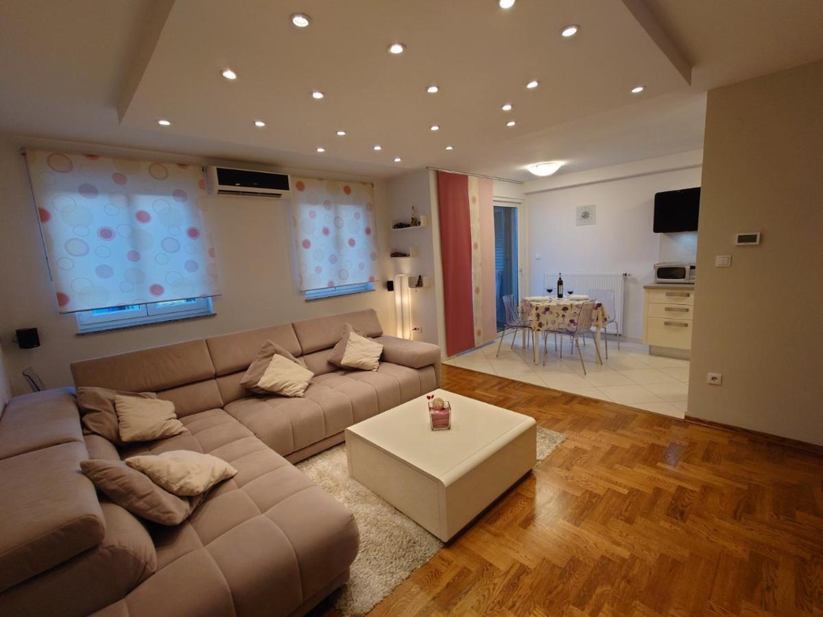 Apartman Mare Nostrum**** Apartment ริเยกา ภายนอก รูปภาพ
