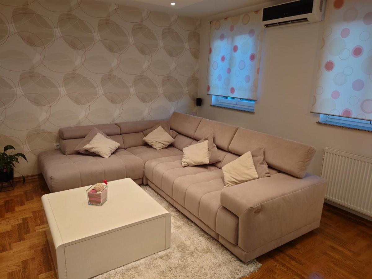 Apartman Mare Nostrum**** Apartment ริเยกา ภายนอก รูปภาพ