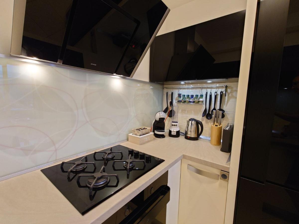 Apartman Mare Nostrum**** Apartment ริเยกา ภายนอก รูปภาพ